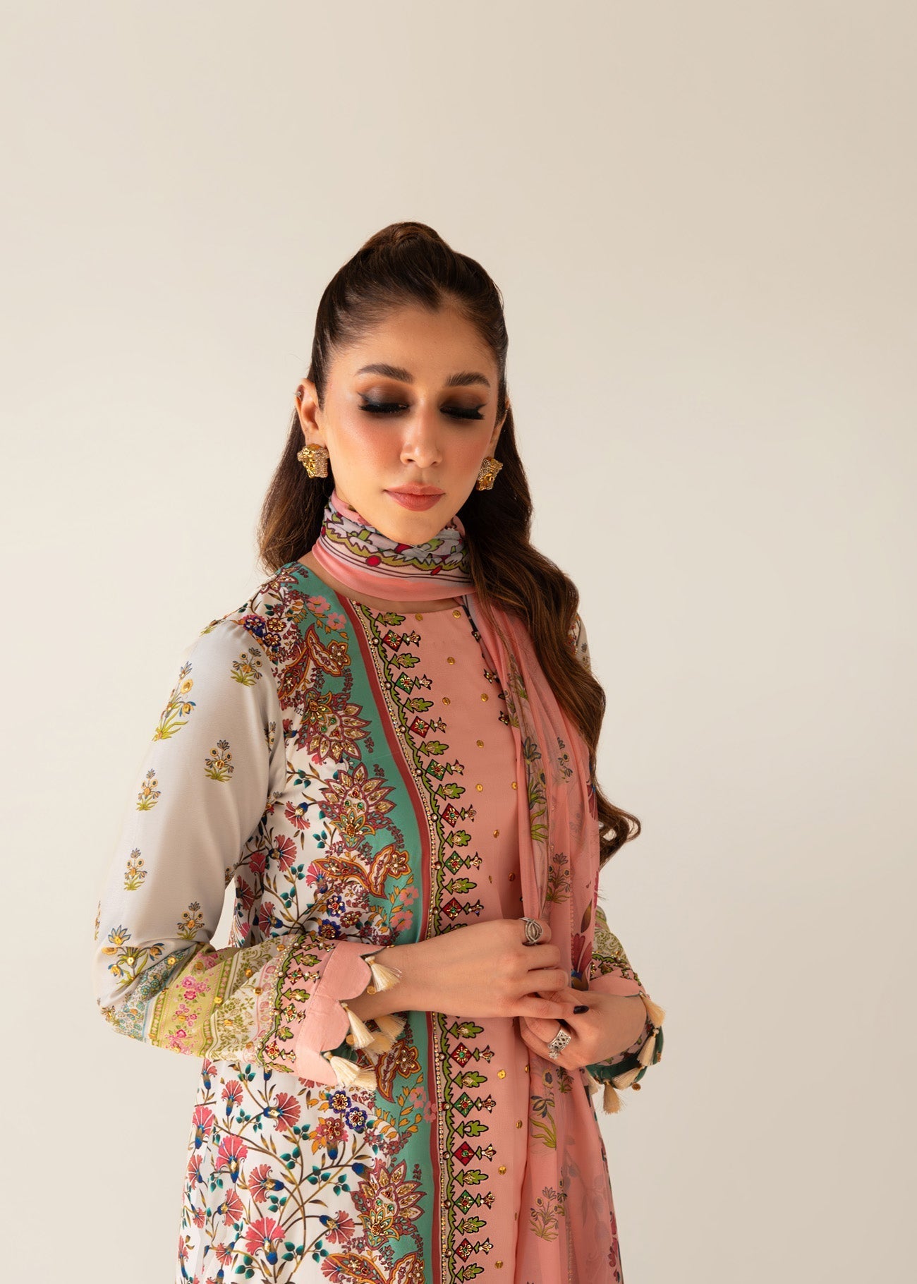 Sammy K | Bahar Formals | GUL E QASADI - by - Libasekhas UK - Registered Vendor of : Sammy K - 100% Original Designer Dresss