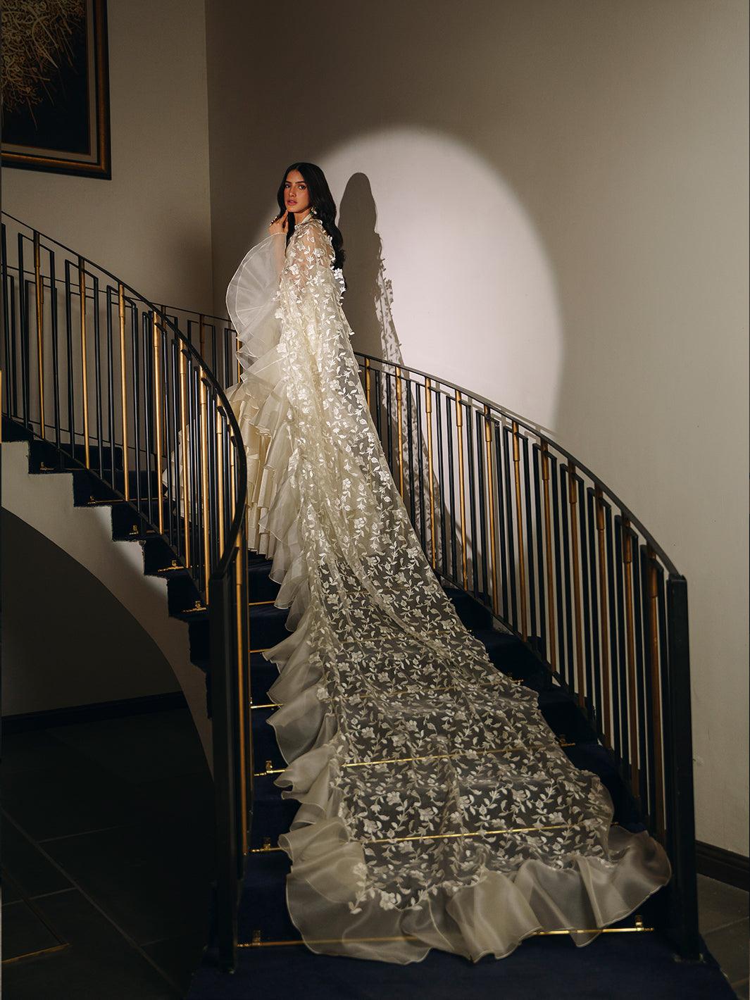Amroz Atelier | Reveur Formals | Sƒƒ‚©lenƒƒ‚© - by - Libasekhas UK - Registered Vendor of : Amroz Atelier - 100% Original Designer Dresss