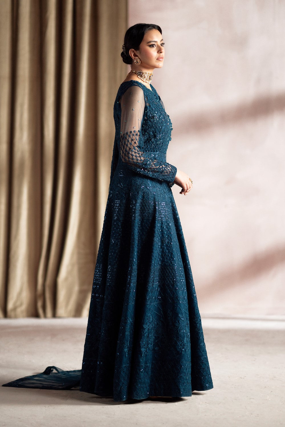 Maryum N Maria | Luna Formals | SILA - by - Libasekhas UK - Registered Vendor of : Maryum N Maria - 100% Original Designer Dresss