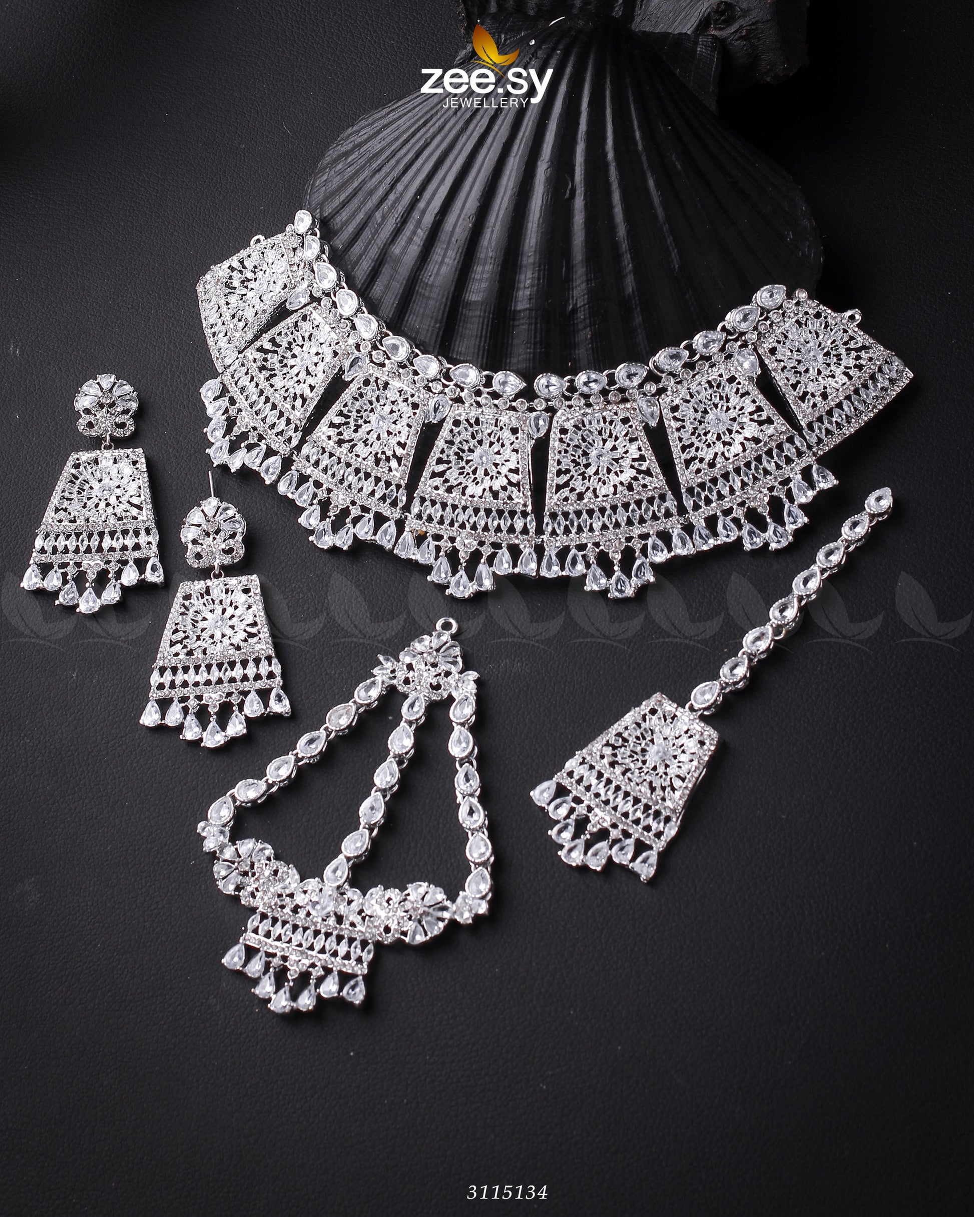 Royal Bridal Set - by - Libasekhas UK - Registered Vendor of : Zeesy - 100% Original Designer Dresss
