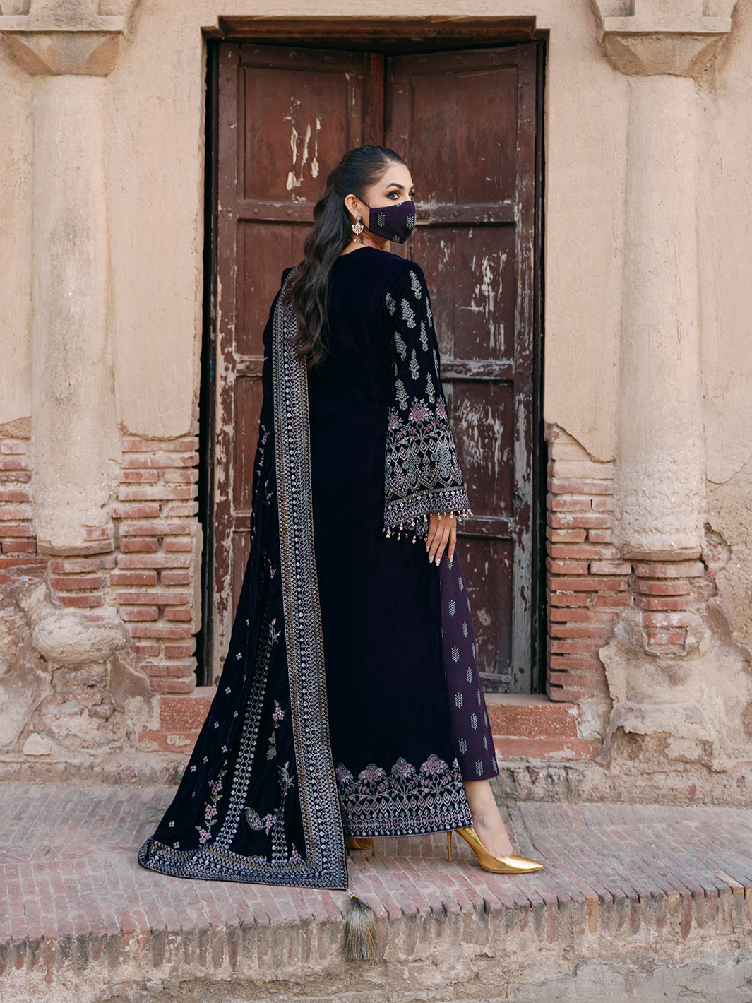 Flossie | Siara Velvet Formals | V-104 - A - by - Libasekhas UK - Registered Vendor of : Flossie - 100% Original Designer Dresss