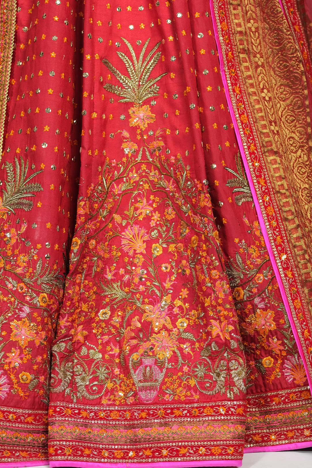 Fahad Hussayn | National Sport Casbah | Vaadah - by - Libasekhas UK - Registered Vendor of : Fahad Hussayn - 100% Original Designer Dresss