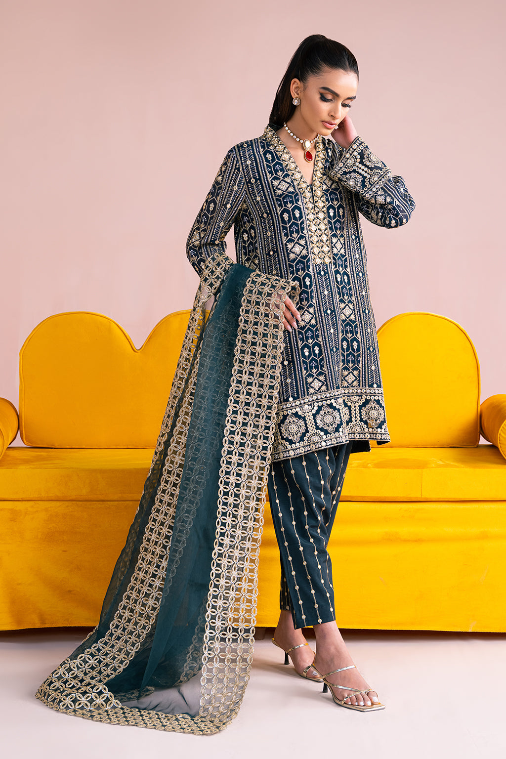 Vanya | Fareesha Formals | FR-04 - by - Libasekhas UK - Registered Vendor of : Vanya - 100% Original Designer Dresss