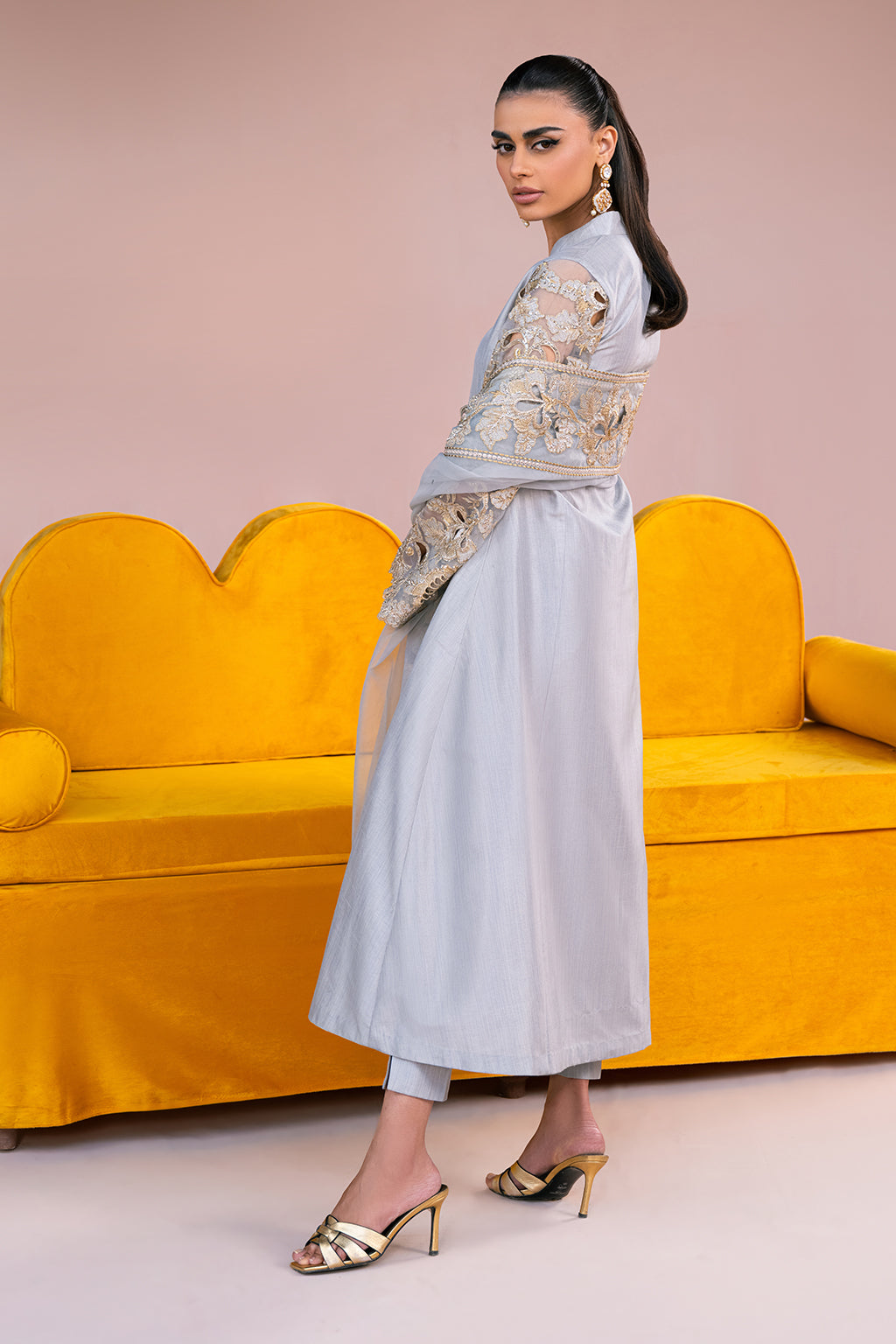 Vanya | Fareesha Formals | FR-01 - by - Libasekhas UK - Registered Vendor of : Vanya - 100% Original Designer Dresss