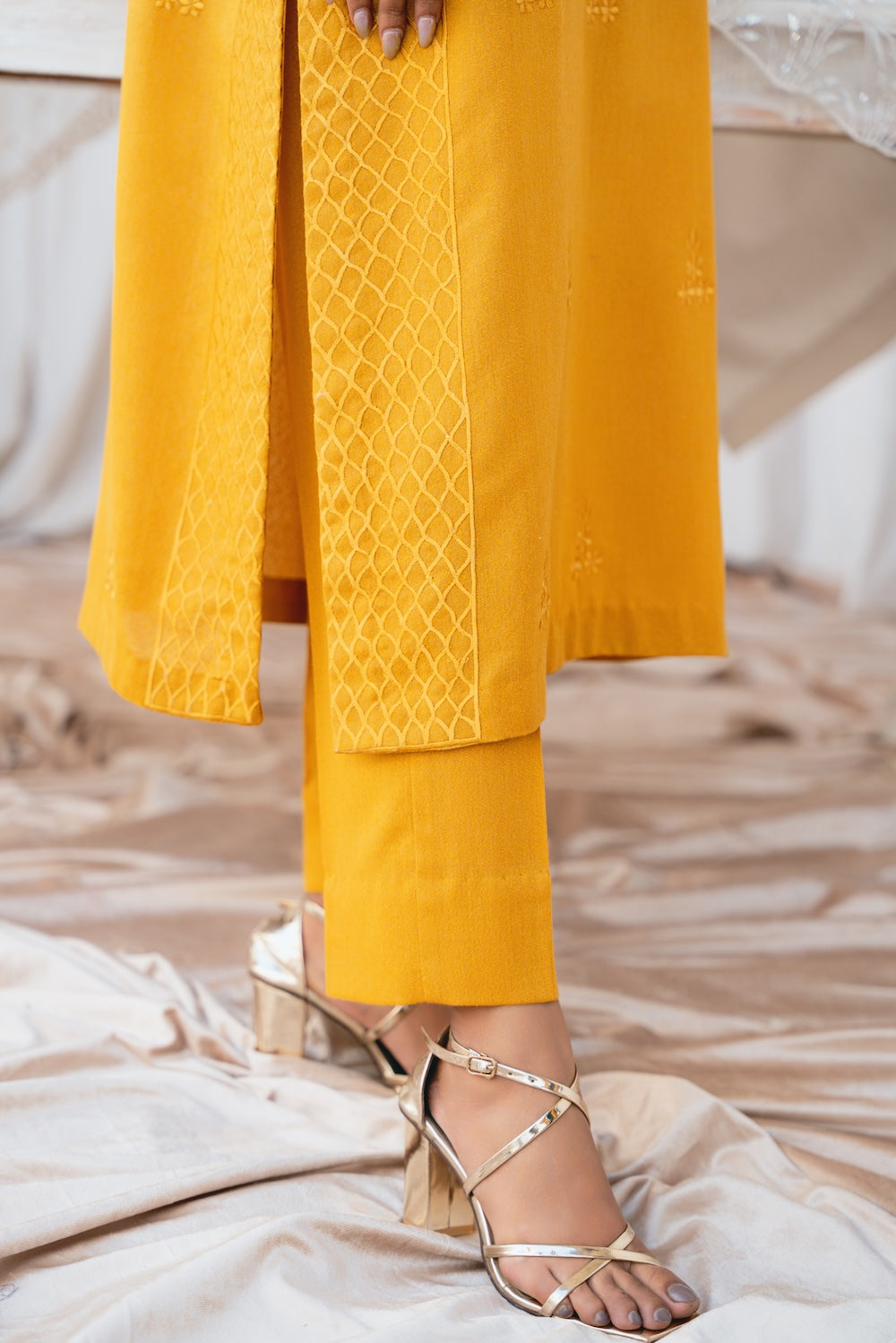 Vintage | Eid Edit 24 | Mehroz - by - Libasekhas UK - Registered Vendor of : Vintage - 100% Original Designer Dresss