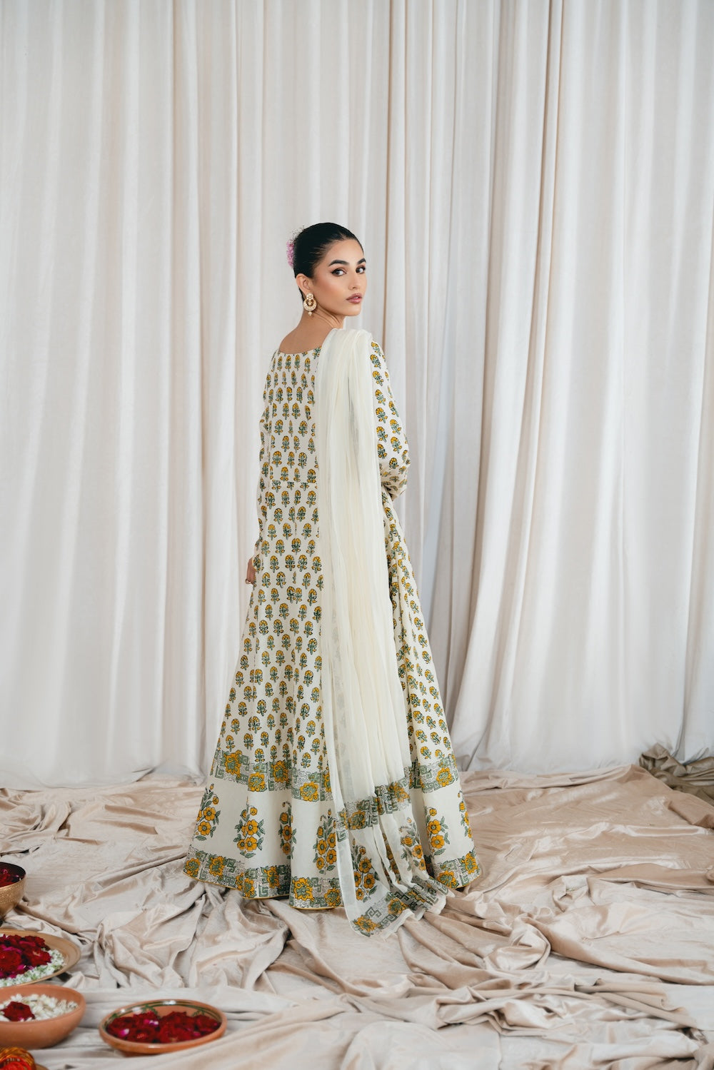 Vintage | Eid Edit 24 | Aarohi - by - Libasekhas UK - Registered Vendor of : Vintage - 100% Original Designer Dresss