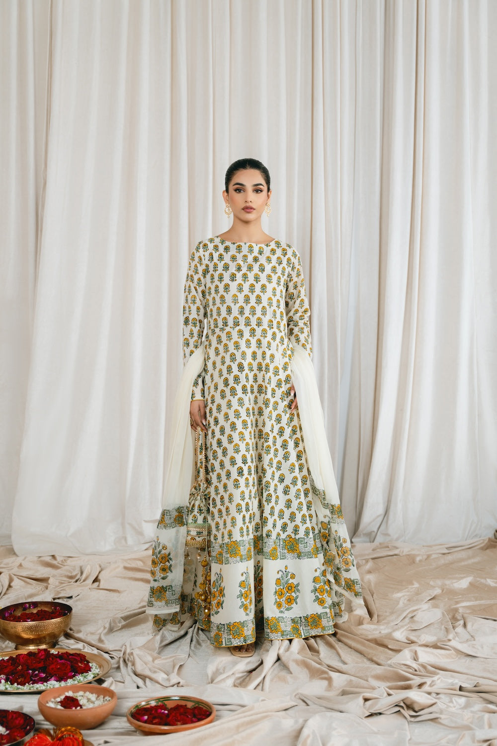 Vintage | Eid Edit 24 | Aarohi - by - Libasekhas UK - Registered Vendor of : Vintage - 100% Original Designer Dresss