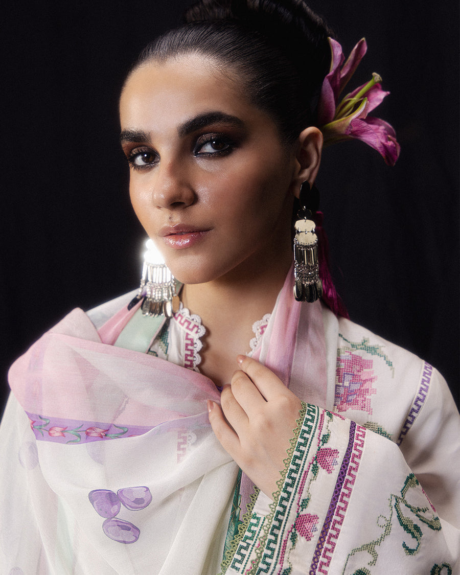Jugnu | Pret SS26 | Nuri - by Libasekhas UK - Registered Vendor of : Jugnu - 100% Original Designer Dress