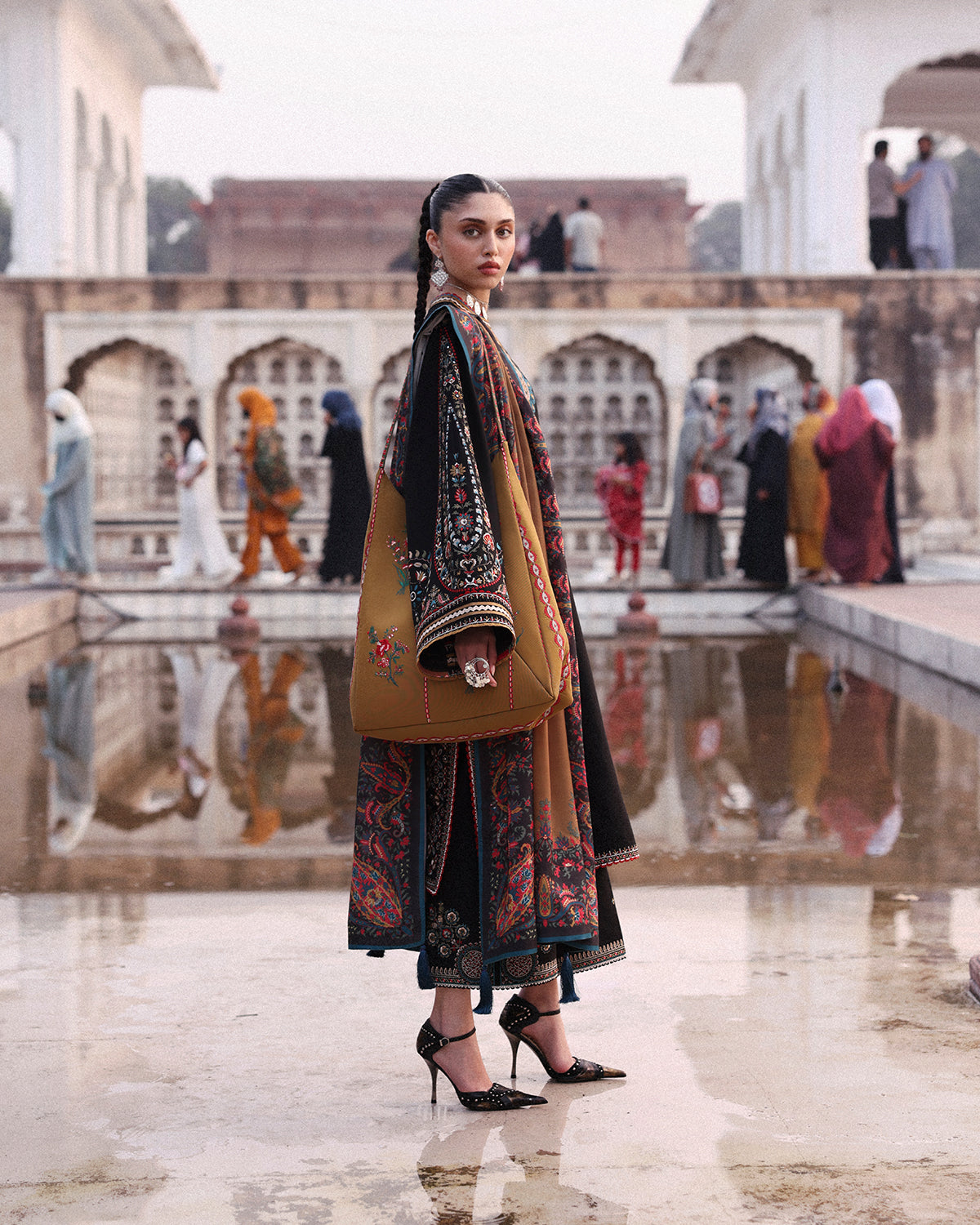 Jugnu | Khaddar 25 | Bejul - by Libasekhas UK - Registered Vendor of : Jugnu - 100% Original Designer Dress