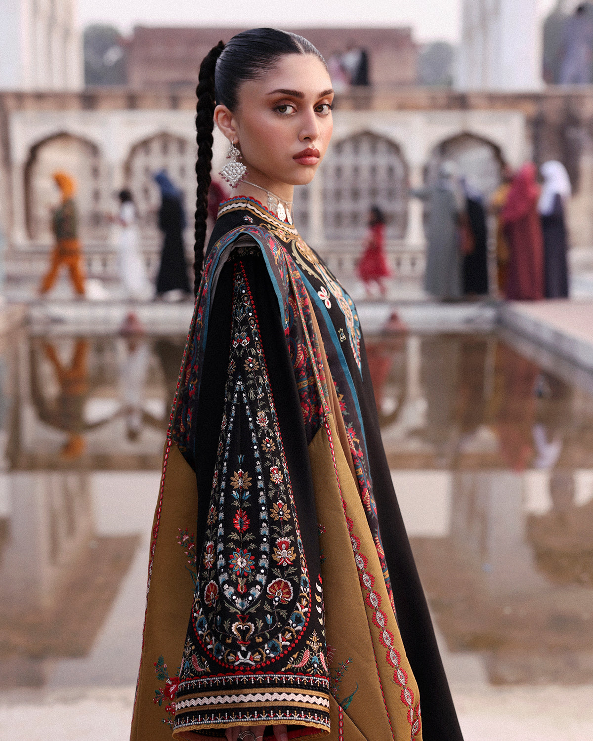 Jugnu | Khaddar 25 | Bejul - by Libasekhas UK - Registered Vendor of : Jugnu - 100% Original Designer Dress