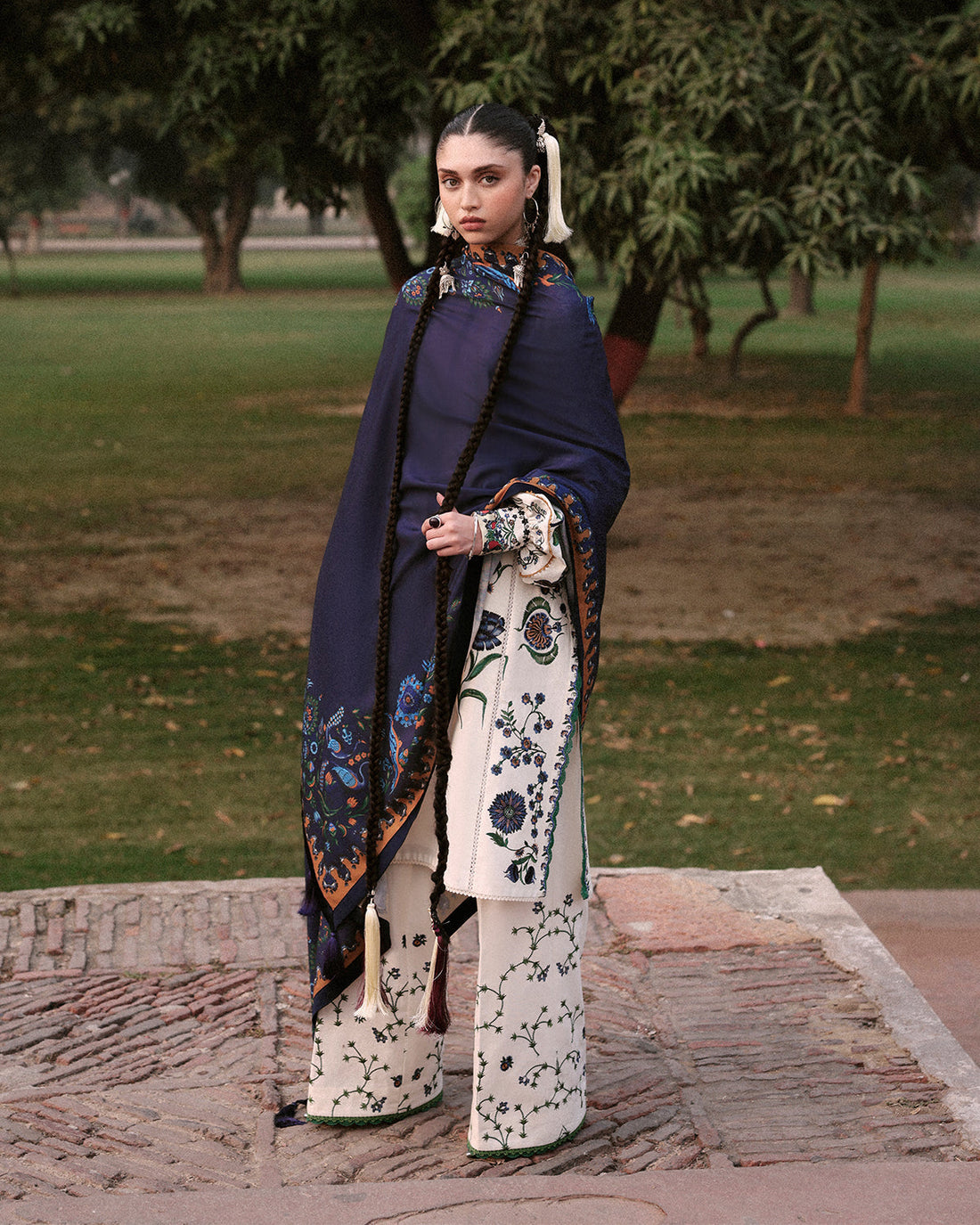 Jugnu | Khaddar 25 | Nahro - by Libasekhas UK - Registered Vendor of : Jugnu - 100% Original Designer Dress