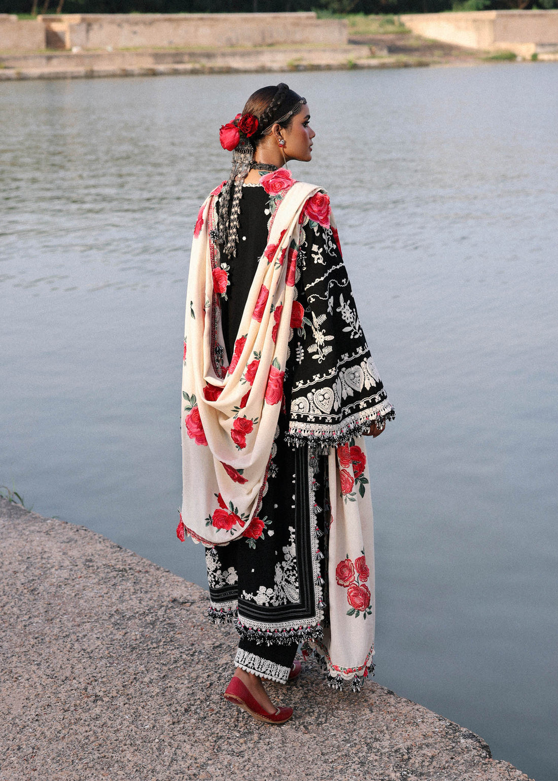 Hussain Rehar | Karandi 25 | Rose - by Libasekhas UK - Registered Vendor of : Hussain Rehar - 100% Original Designer Dress