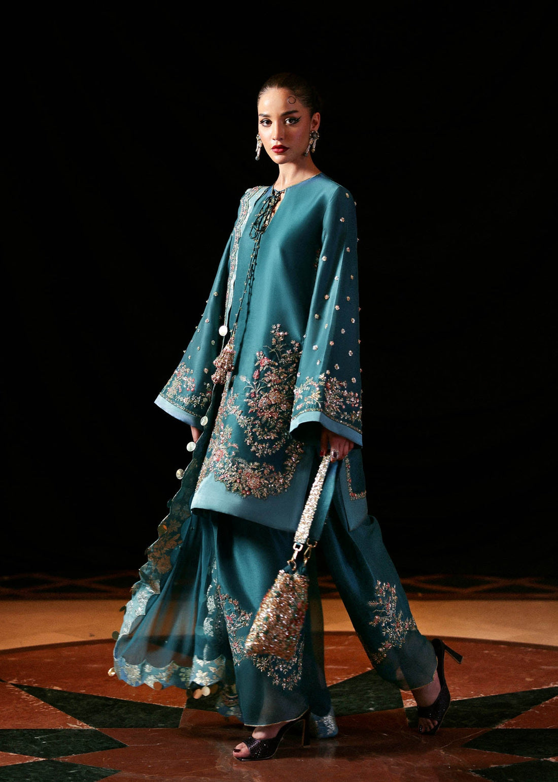 Hussain Rehar I The Scent Luxury Pret 25 I Verta - by Libasekhas UK - Registered Vendor of : Hussain Rehar - 100% Original Designer Dress