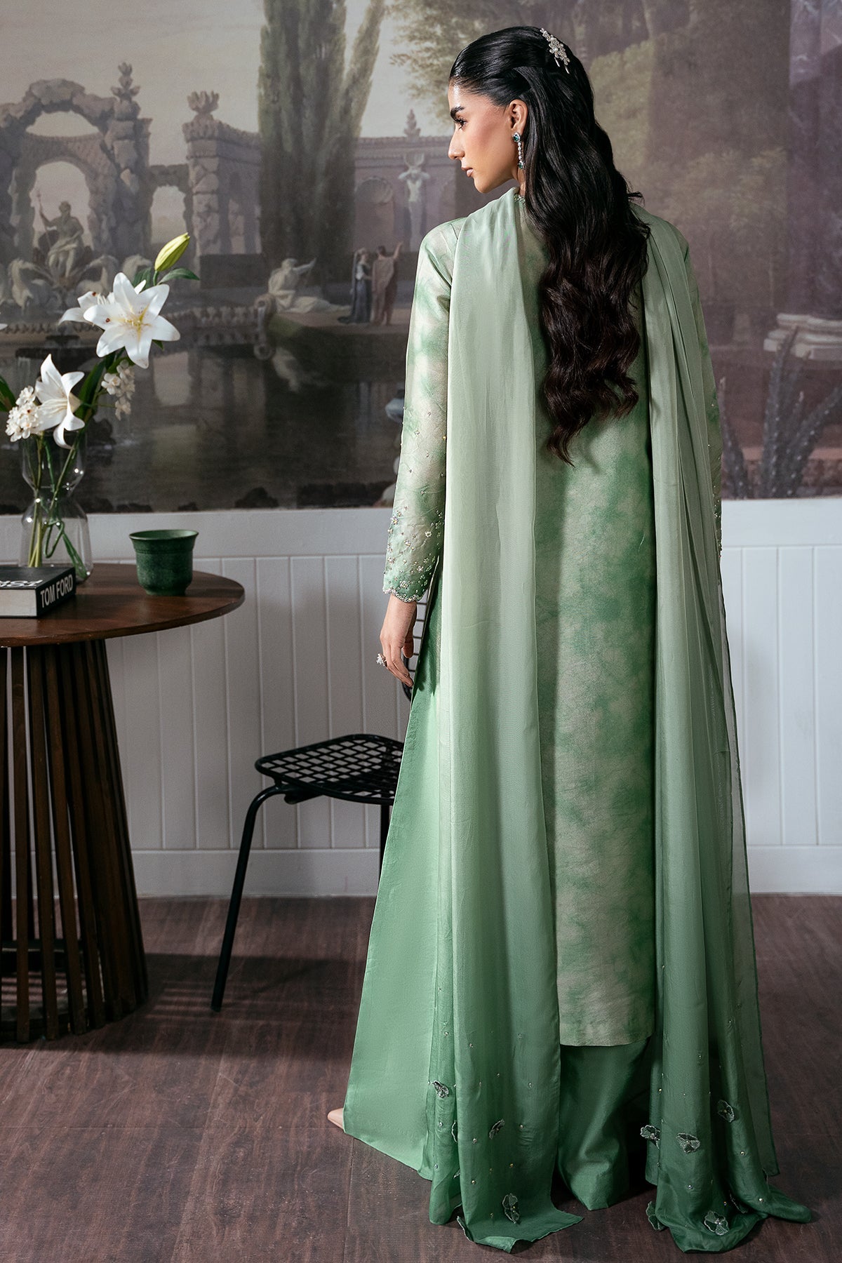 Mina Kashif | Loona Luxe Formals | Noira - by Libasekhas - Registered Vendor of : Mina Kashif - 100% Original Designer Dress
