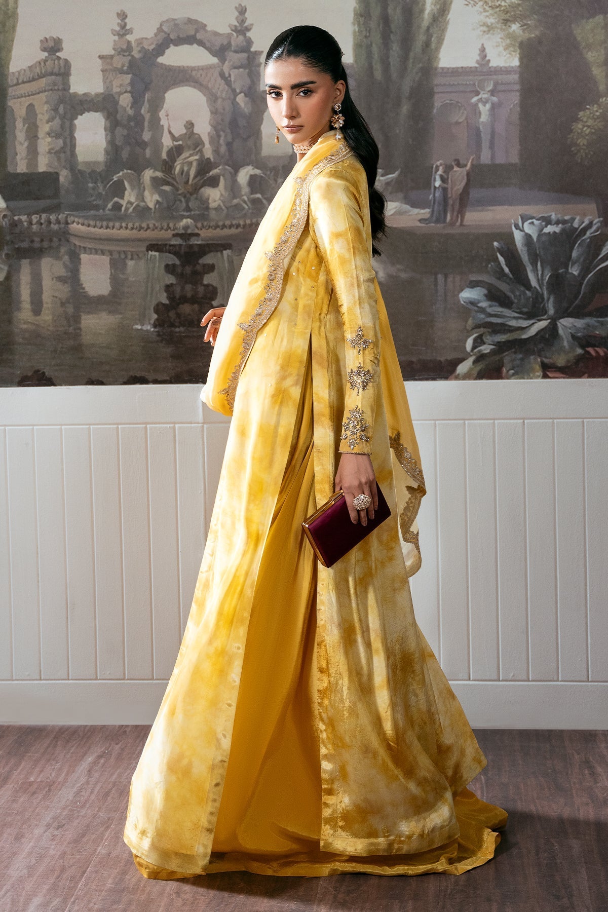 Mina Kashif | Loona Luxe Formals |Zareen - by Libasekhas - Registered Vendor of : Mina Kashif - 100% Original Designer Dress