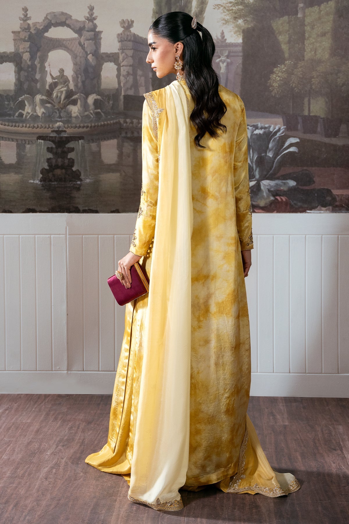 Mina Kashif | Loona Luxe Formals |Zareen - by Libasekhas - Registered Vendor of : Mina Kashif - 100% Original Designer Dress