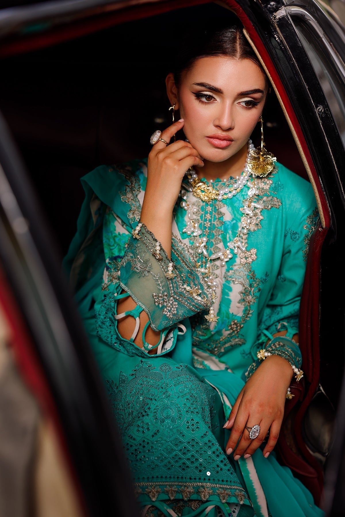 Charizma | Naranji Lawn 25 | CT5-15 - by - Libasekhas UK - Registered Vendor of : Charzima - 100% Original Designer Dresss