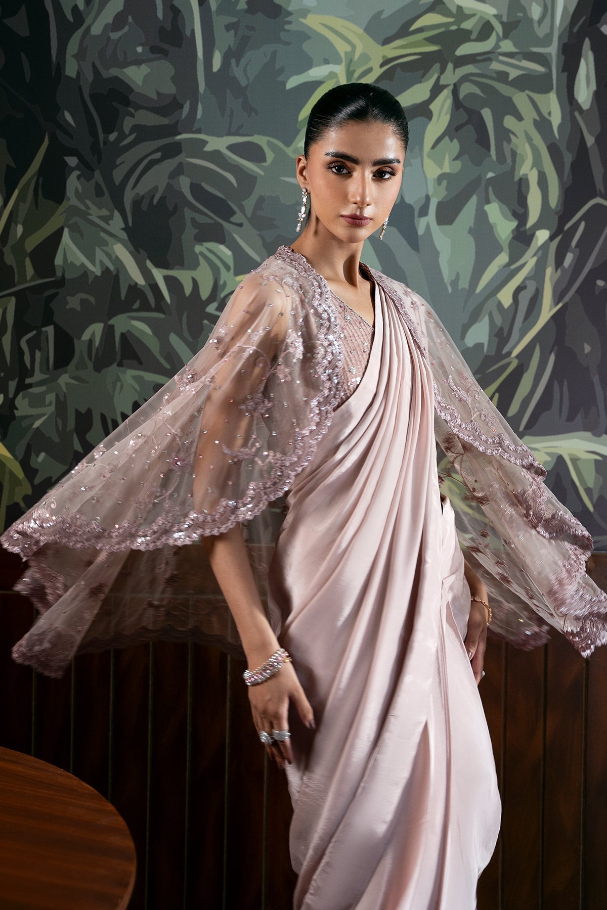 Mina Kashif | Loona Luxe Formals | Vanya - by Libasekhas - Registered Vendor of : Mina Kashif - 100% Original Designer Dress