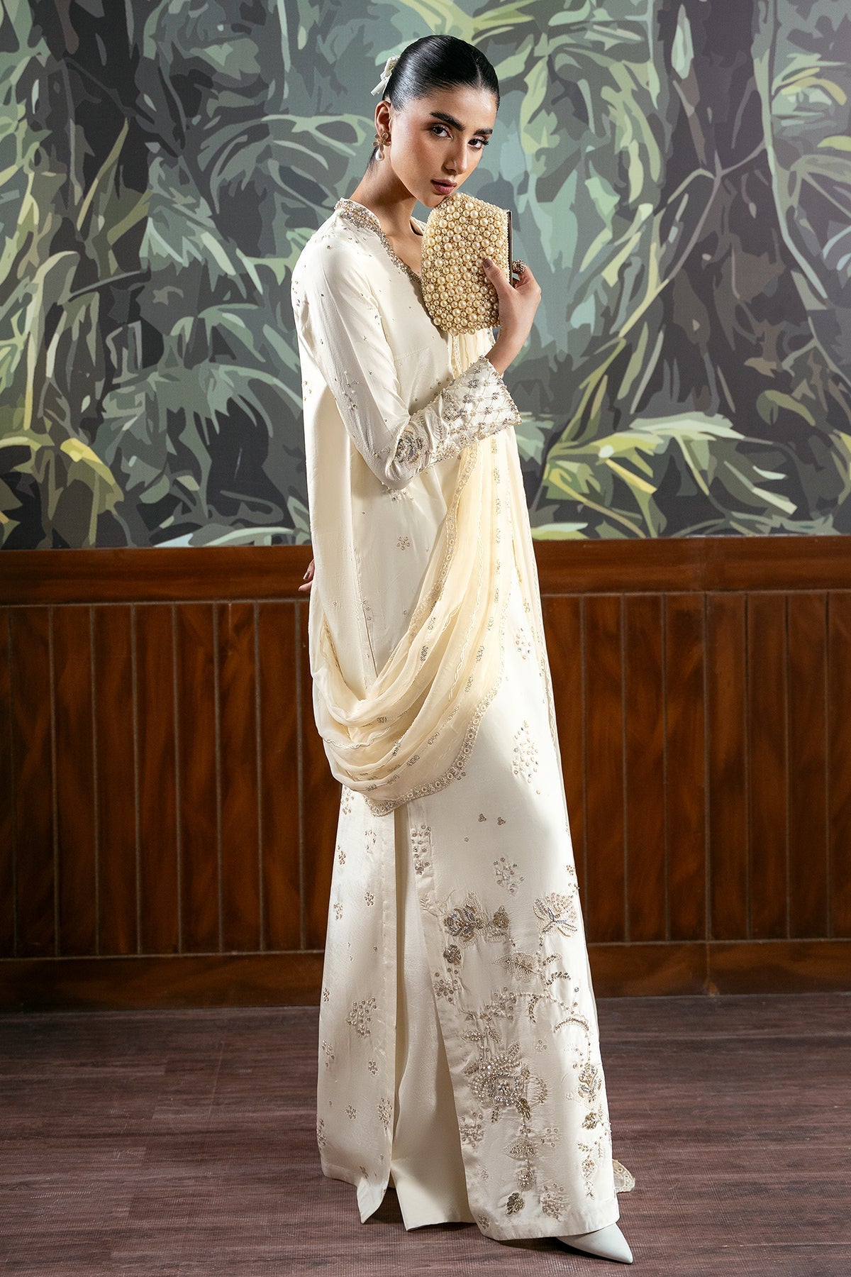 Mina Kashif | Loona Luxe Formals | Zenia - by Libasekhas - Registered Vendor of : Mina Kashif - 100% Original Designer Dress