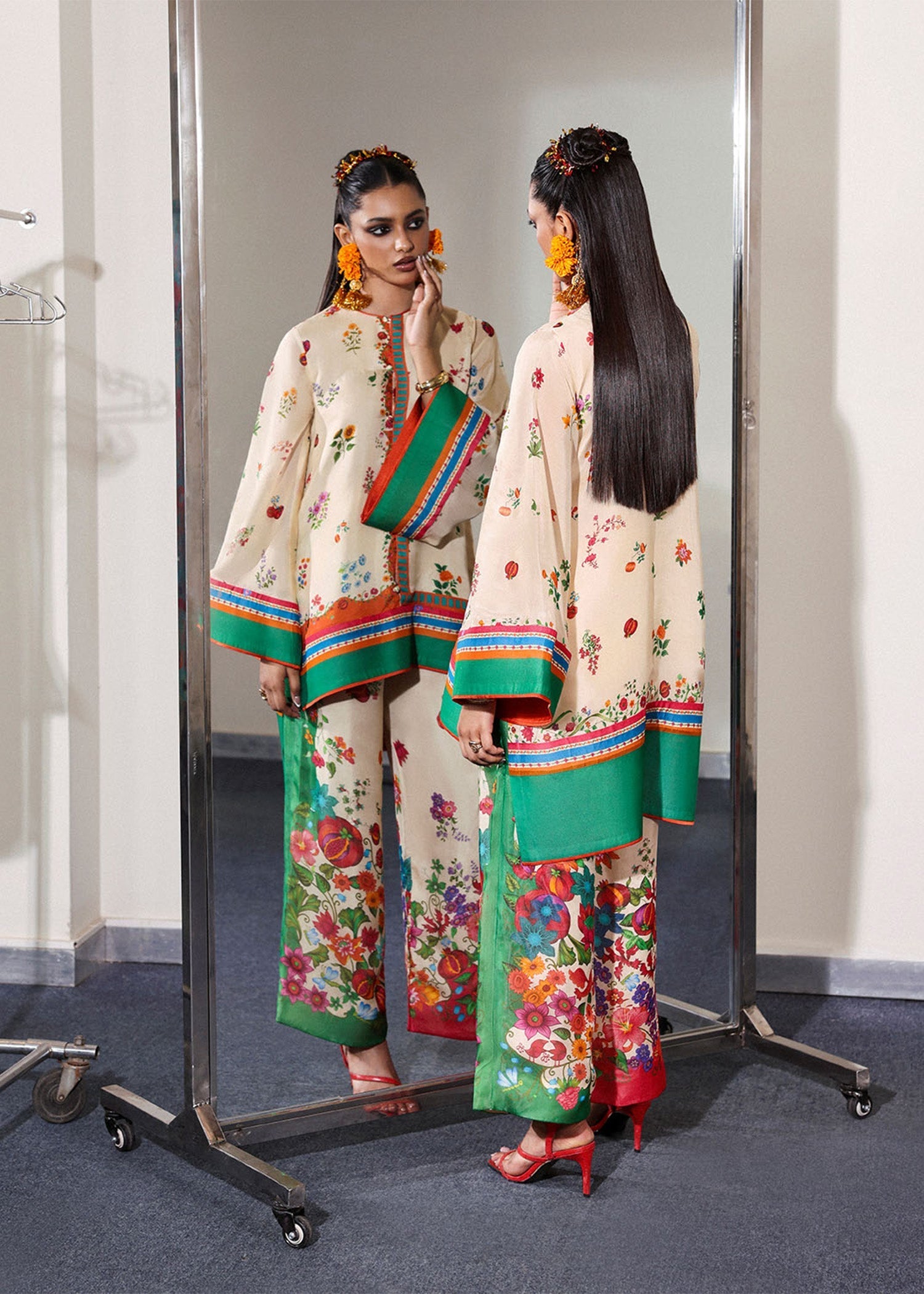 Hussain Rehar | Pay Day | Coraline - by Libasekhas UK - Registered Vendor of : Hussain Rehar - 100% Original Designer Dress