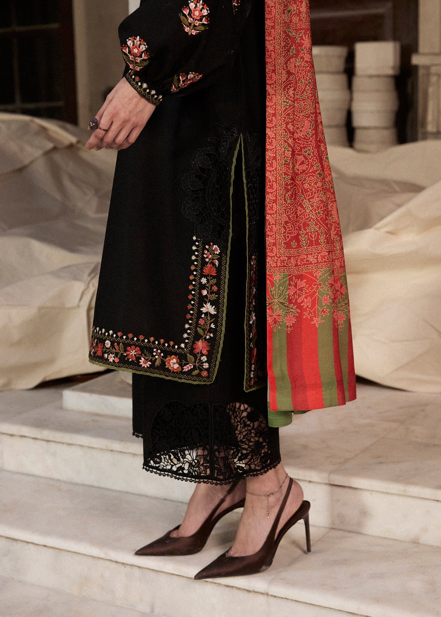 Hussain Rehar | Khaddar Pret 25 | SIYAH - by Libasekhas UK - Registered Vendor of : Hussain Rehar - 100% Original Designer Dress