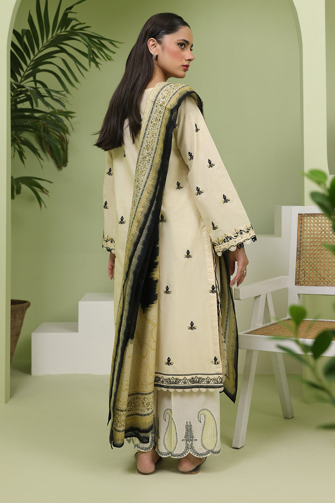 Zellbury | Unstitched 3 Piece Lawn | Embroidered Shirt Shalwar Dupatta - 1369 - by - Libasekhas UK - Registered Vendor of : Zellbury Women - 100% Original Designer Dresss