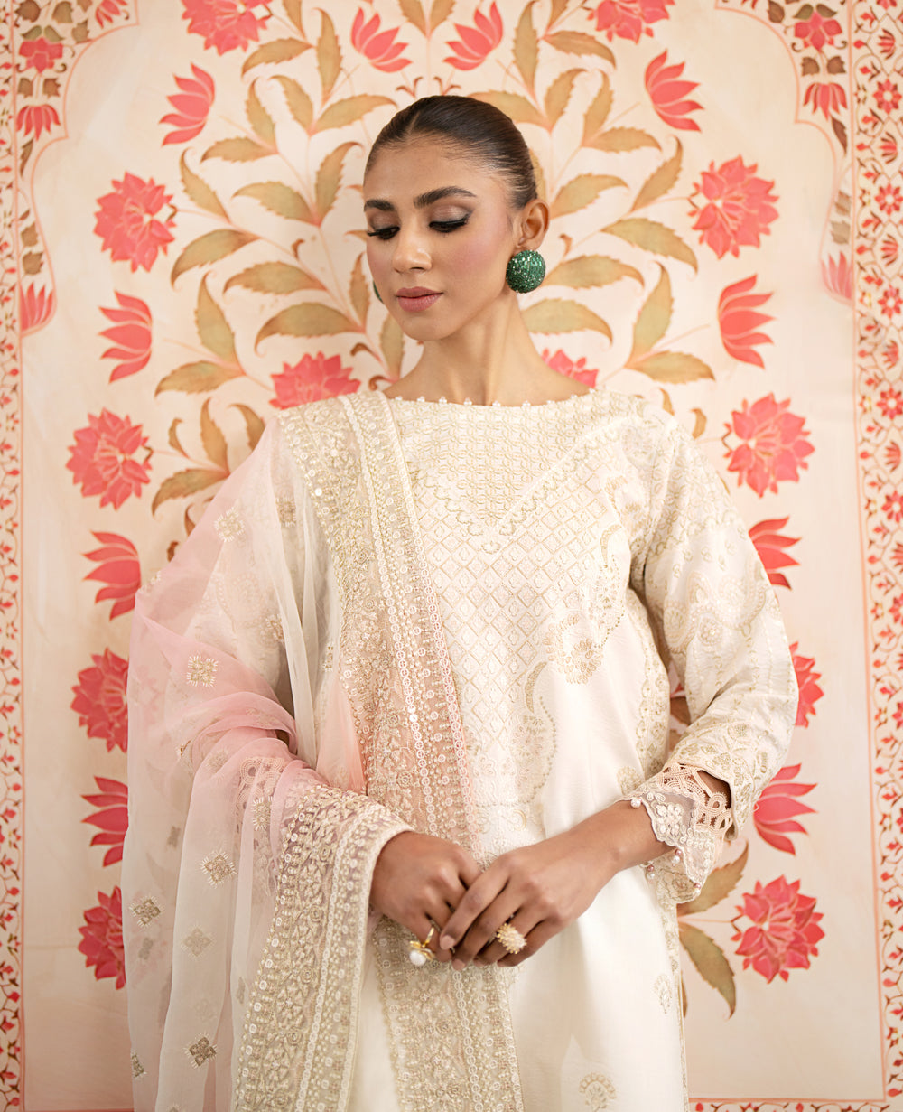 Xenia Formals | Ready To Wear Dresses | MANOA - by - Libasekhas UK - Registered Vendor of : Xenia Formals - 100% Original Designer Dresss
