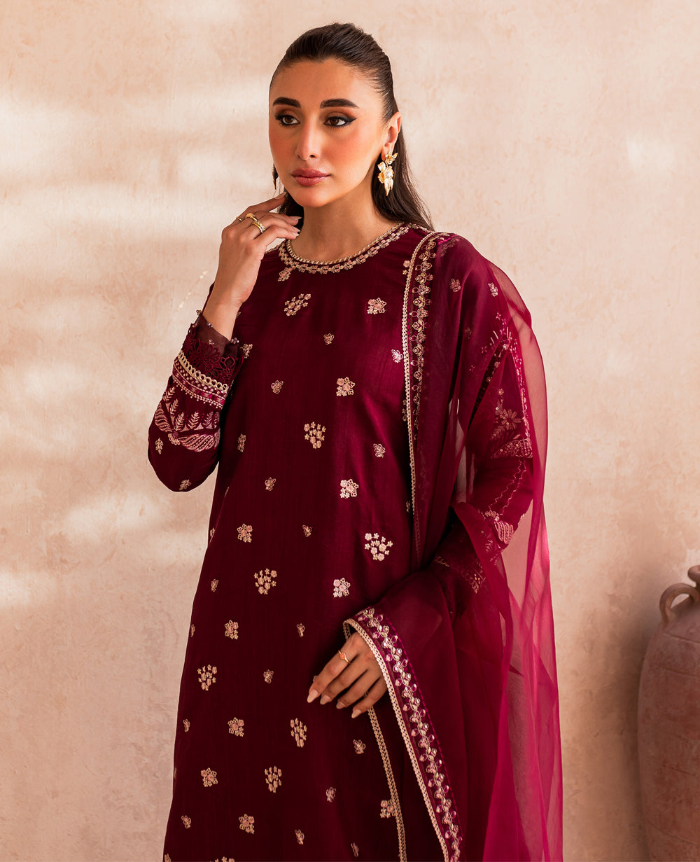 Xenia Formals | Ready To Wear Dresses | IREM - by - Libasekhas UK - Registered Vendor of : Xenia Formals - 100% Original Designer Dresss