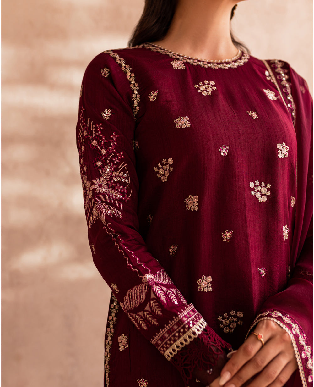 Xenia Formals | Ready To Wear Dresses | IREM - by - Libasekhas UK - Registered Vendor of : Xenia Formals - 100% Original Designer Dresss
