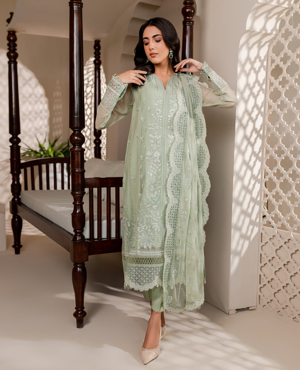 Xenia Formals | Ready To Wear Dresses | MEHER - by - Libasekhas UK - Registered Vendor of : Xenia Formals - 100% Original Designer Dresss