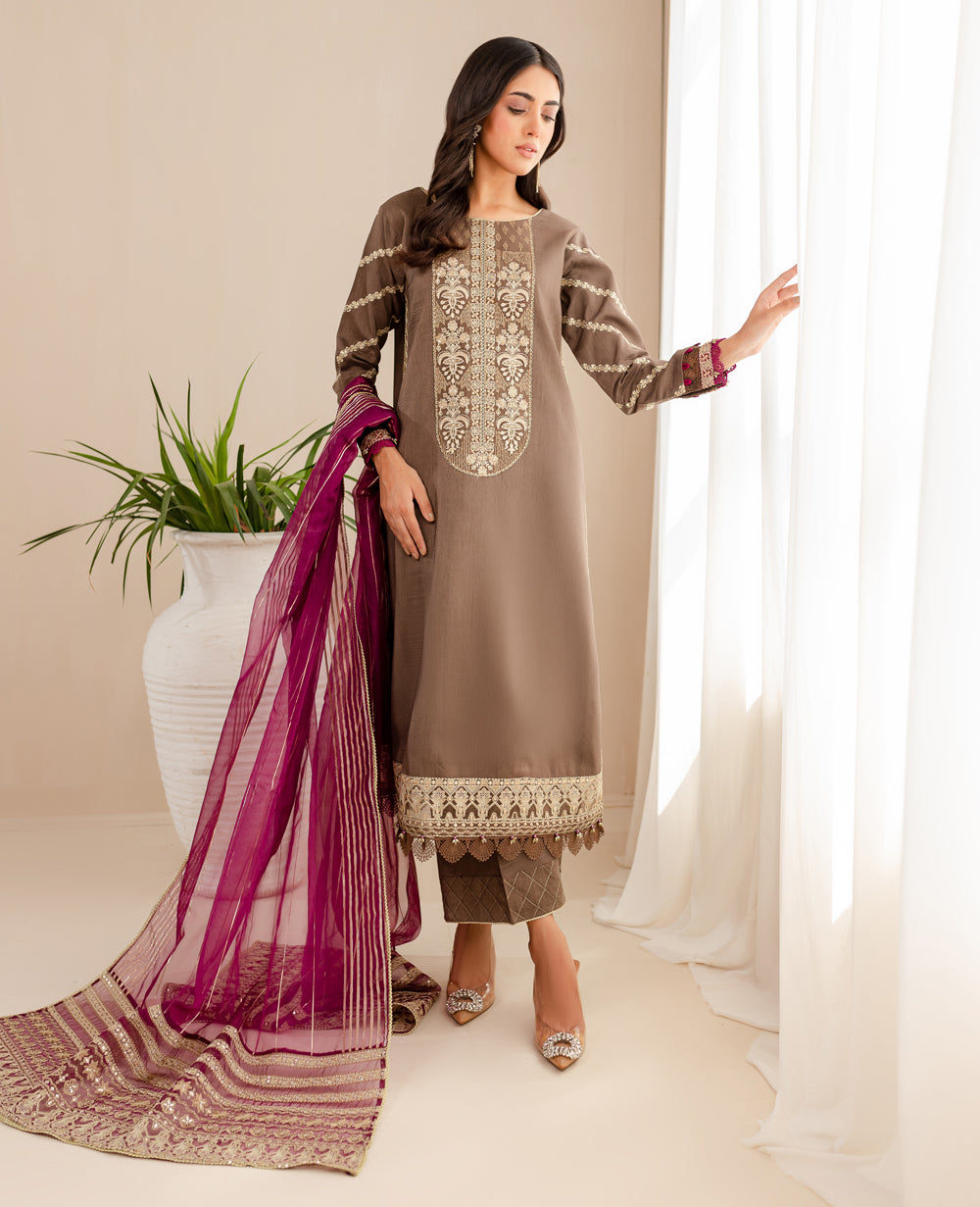 Xenia Formals | Ready To Wear Dresses | JAZA - by - Libasekhas UK - Registered Vendor of : Xenia Formals - 100% Original Designer Dresss