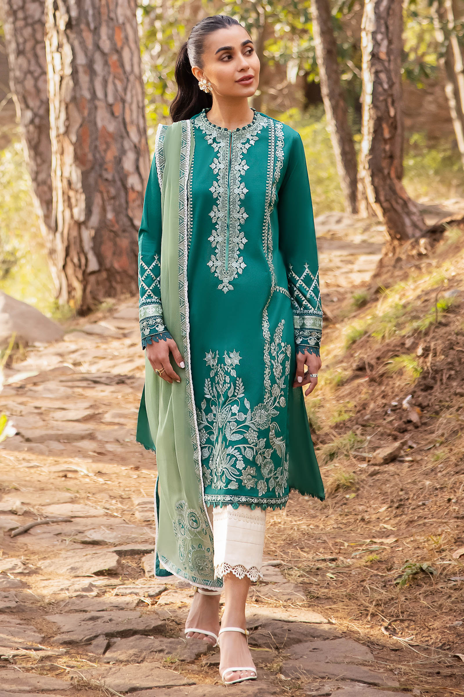 Zaha | Lawn 24 | VEJAH (ZL24-11 B) - by - Libasekhas UK - Registered Vendor of : Zaha - 100% Original Designer Dresss