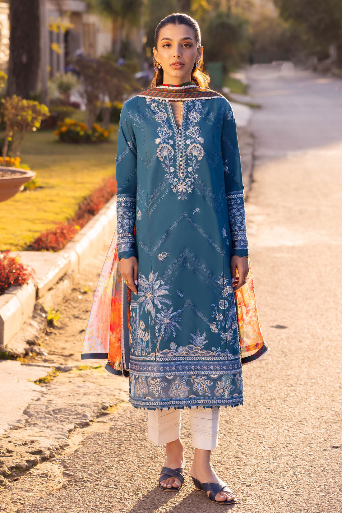Zaha | Lawn 24 | EIRA (ZL24-05 B) - by - Libasekhas UK - Registered Vendor of : Zaha - 100% Original Designer Dresss