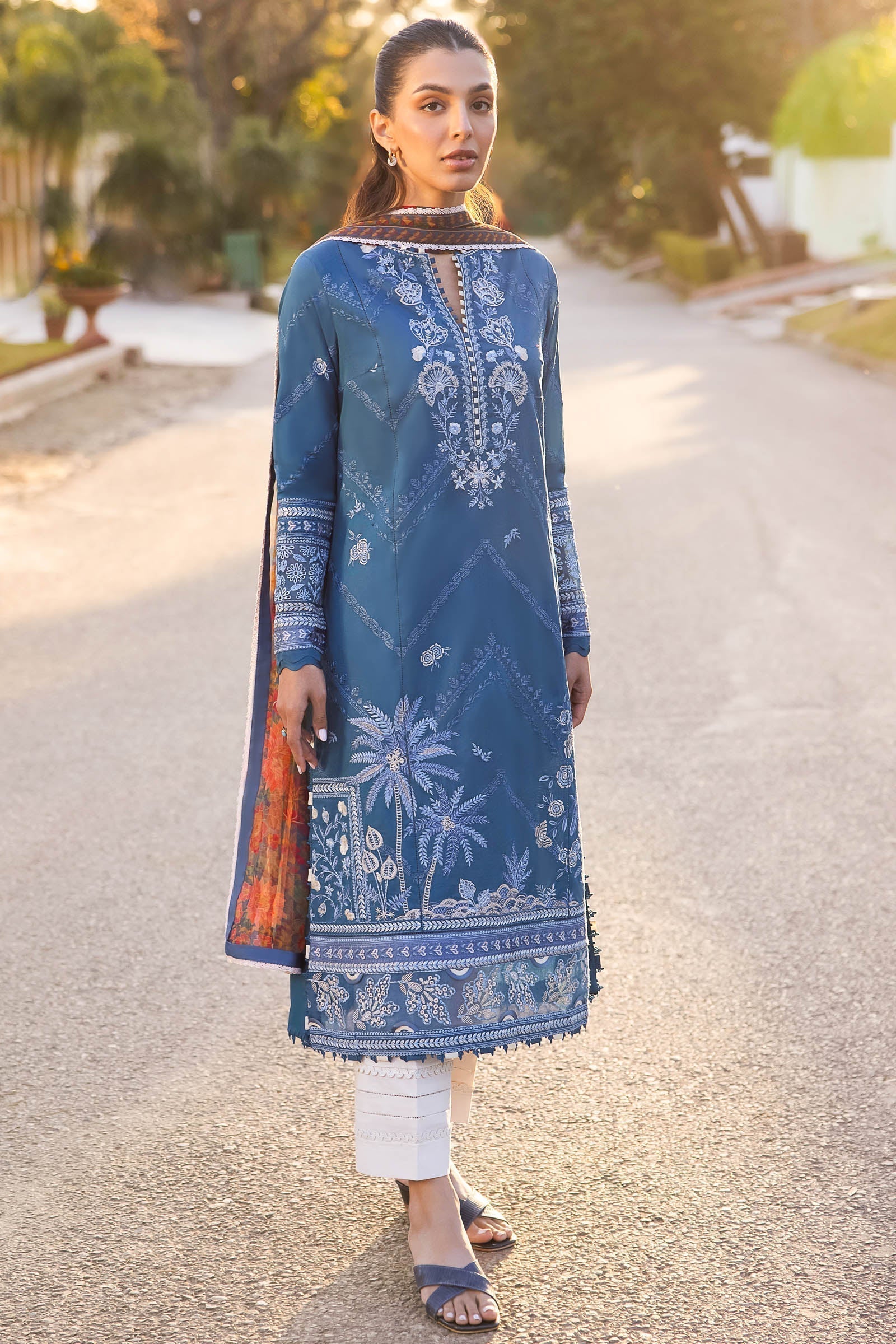 Zaha | Lawn 24 | EIRA (ZL24-05 B) - by - Libasekhas UK - Registered Vendor of : Zaha - 100% Original Designer Dresss