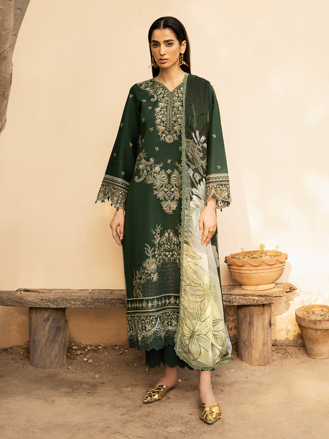 Izel | Dastak Luxury Lawn | ZAIB - by - Libasekhas UK - Registered Vendor of : Izel - 100% Original Designer Dresss