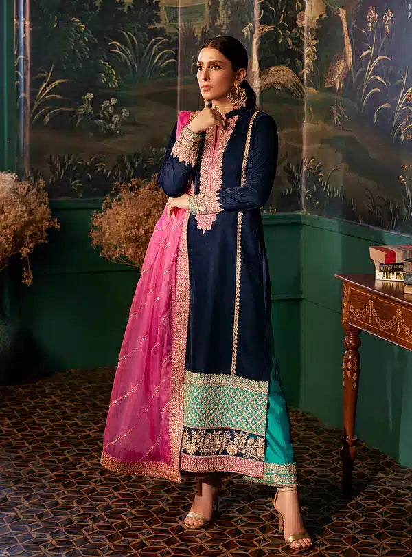 Zainab Chottani | Luxury Velvet Collection 23 | Amira - Libasekhas