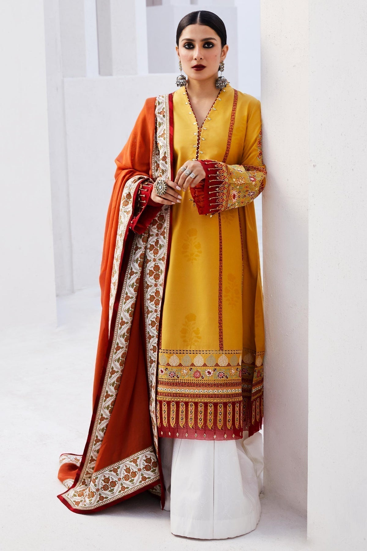 Zara Shahjahan | Luxury Lawn 24 | SANDAL-10A - by - Libasekhas UK - Registered Vendor of : Zara Shahjahan - 100% Original Designer Dresss